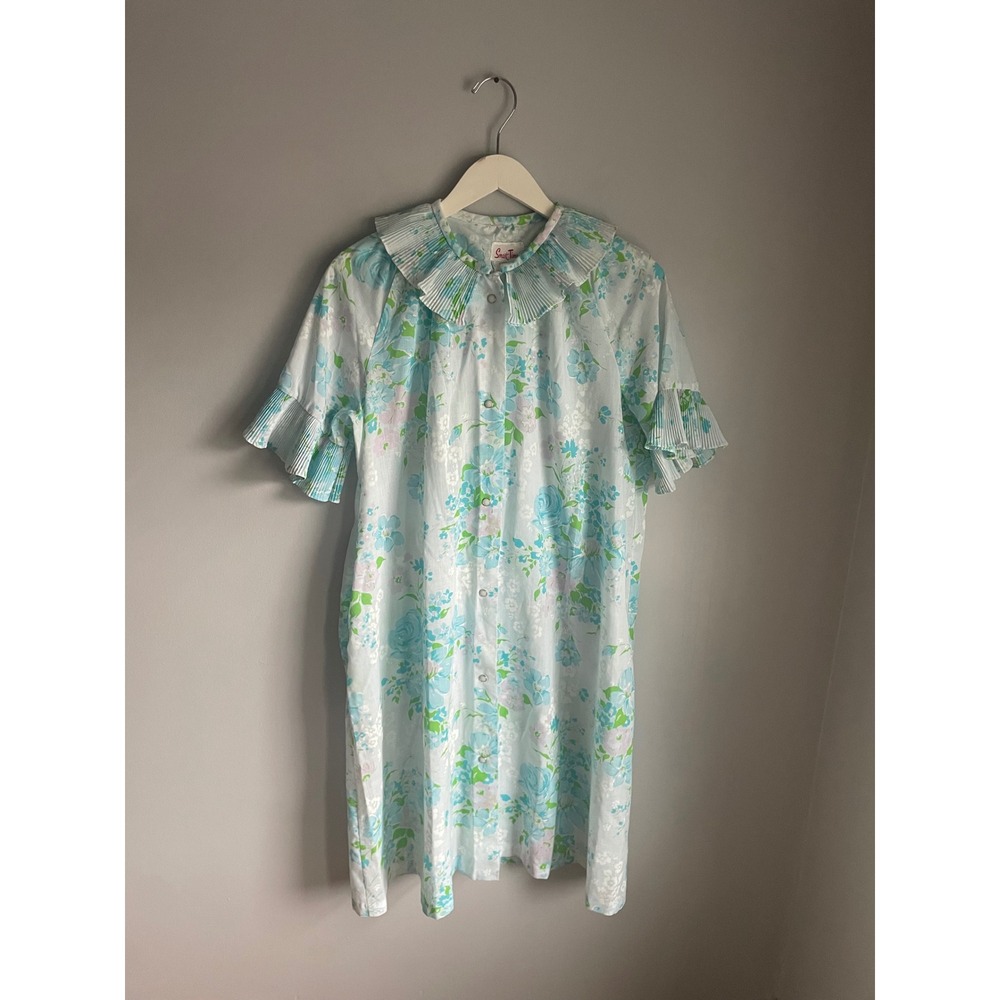 Vintage Smart Time Floral Snap Front Nightgown Blue Green Pleated Ruffle Size 16
